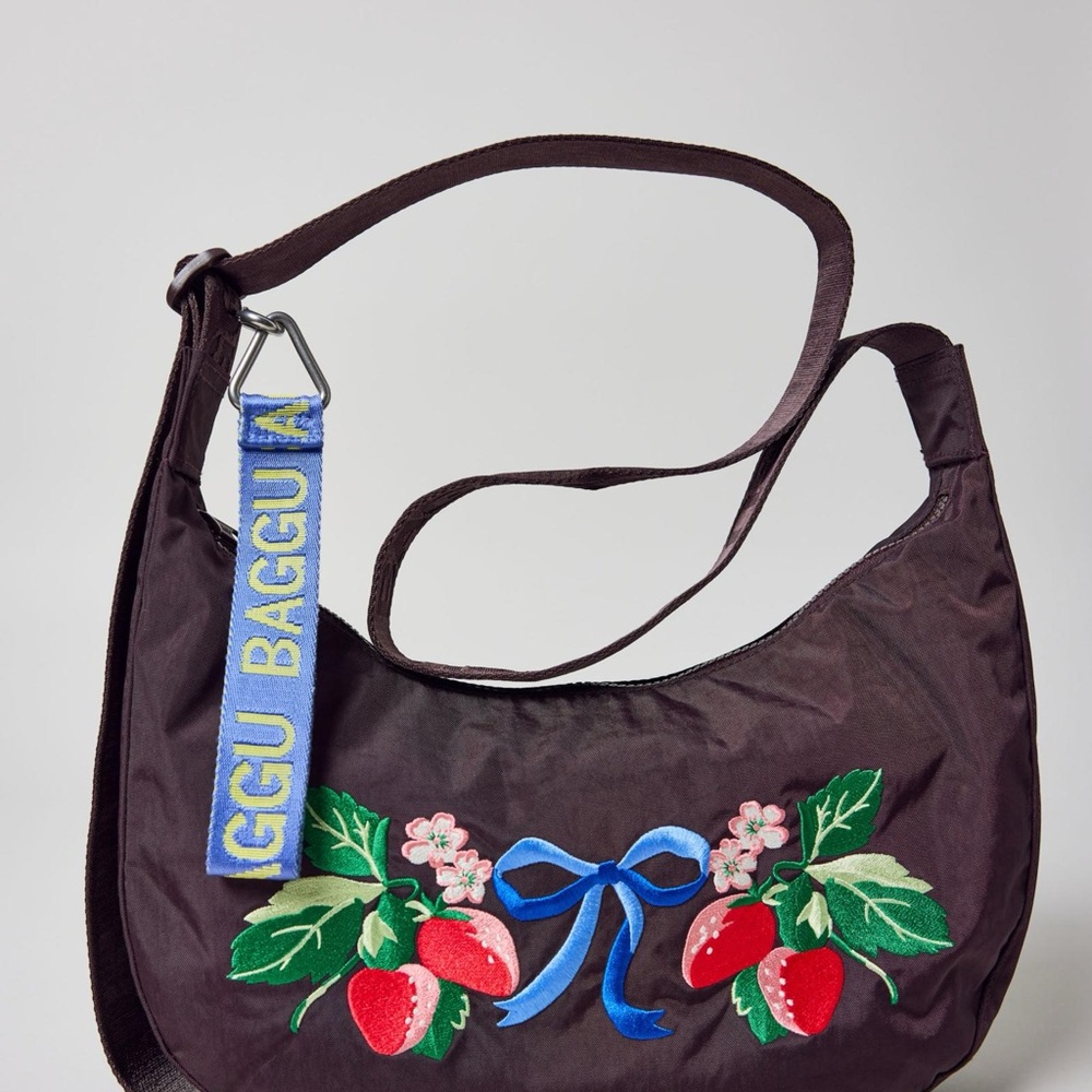 Baggu Brown Shoulder Bag with Floral Embellishments